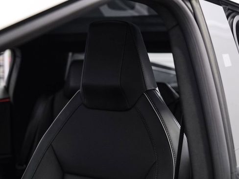 Used 2025 Tesla Cybertruck AWD Crew Cab image 35