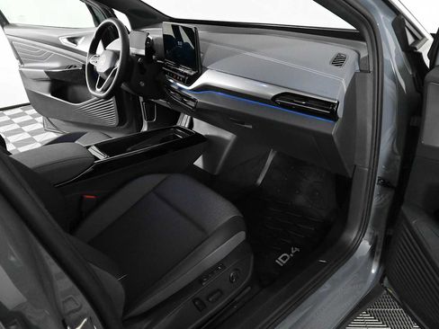Certified 2023 Volkswagen ID.4 Pro S Plus AWD/4WD image 12