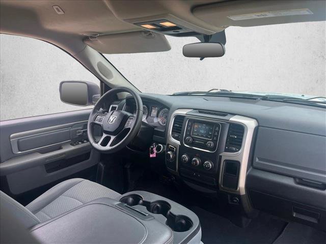 Used 2019 RAM 1500 Classic SLT RWD image 15