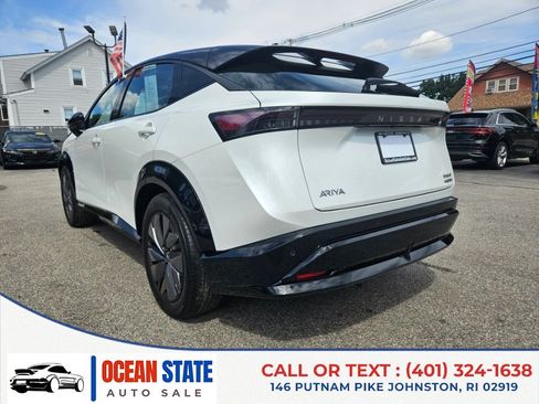 Used 2024 Nissan Ariya AWD image 3