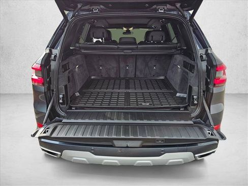 Used 2019 BMW X5 xDrive40i AWD/4WD image 10