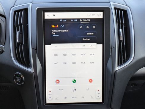 Used 2023 Ford Edge SEL image 17