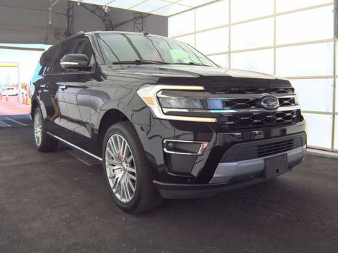 Used 2024 Ford Expedition Max Limited image 5