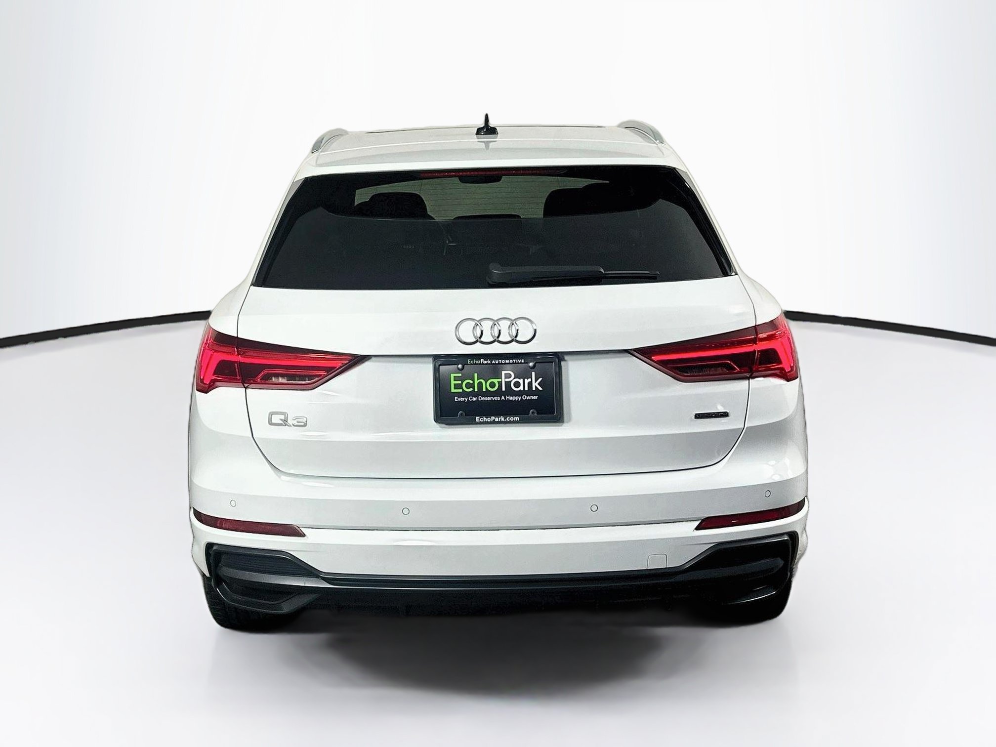 Used 2022 Audi Q3 2.0T Premium Plus w/ Premium Plus Package AWD/4WD image 7