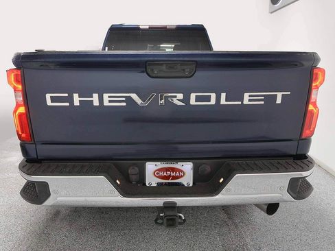 Used 2022 Chevrolet Silverado 2500 LTZ w/ Safety Package AWD/4WD image 4
