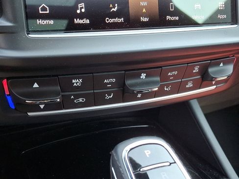 Used 2022 Maserati Levante Modena image 15