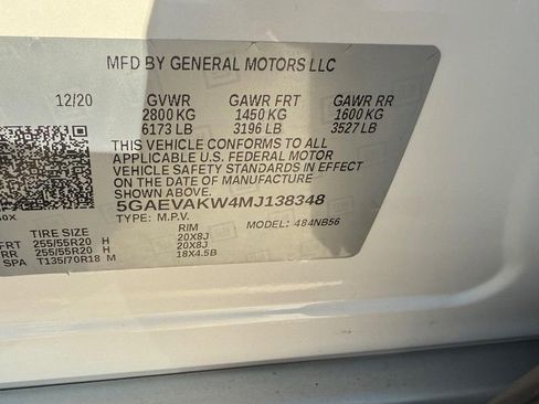 Used 2021 Buick Enclave Essence w/ Sound and Sites Package image 22