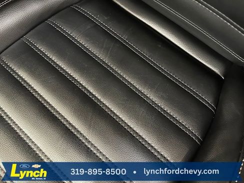 Used 2023 Ford Edge SEL w/ Convenience Package image 7