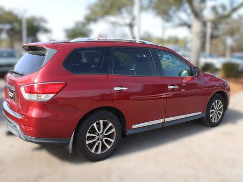 Used 2015 Nissan Pathfinder SL w/ Cargo Package image 6