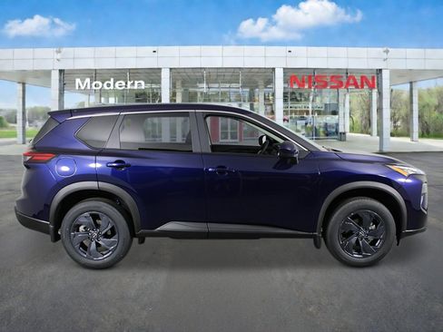 New 2026 Nissan Rogue SV FWD image 6