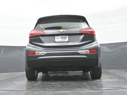 Used 2020 Chevrolet Bolt LT FWD image 37