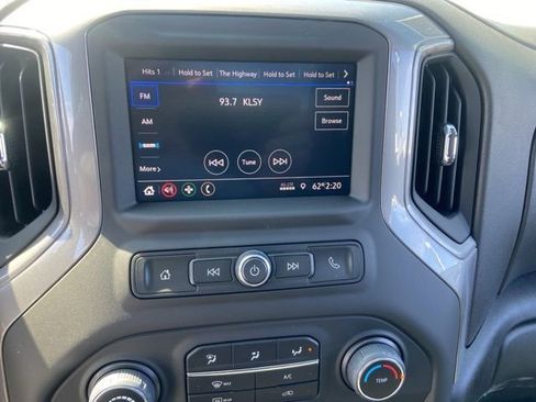 Used 2022 Chevrolet Silverado 2500 W/T w/ WT Convenience Package image 16