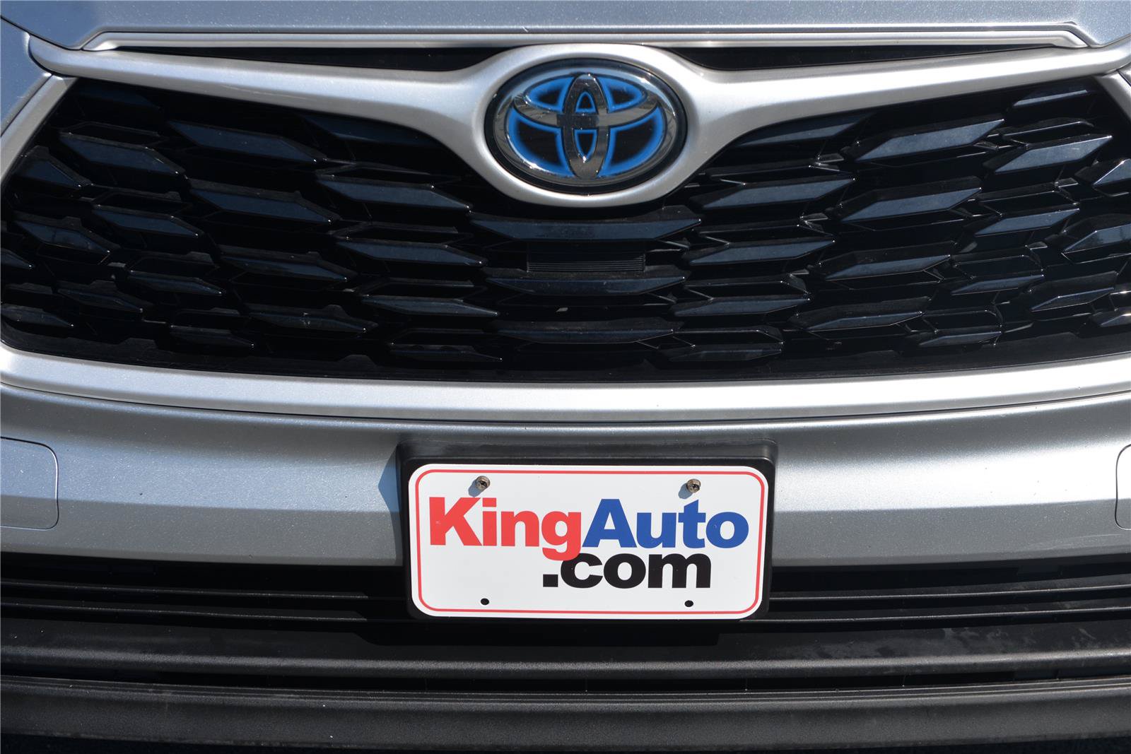 Used 2021 Toyota Highlander XLE w/ Protection Package #3 (TMS) AWD/4WD image 9
