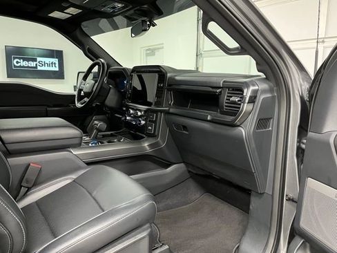 Used 2025 Ford F150 Lariat AWD/4WD image 57