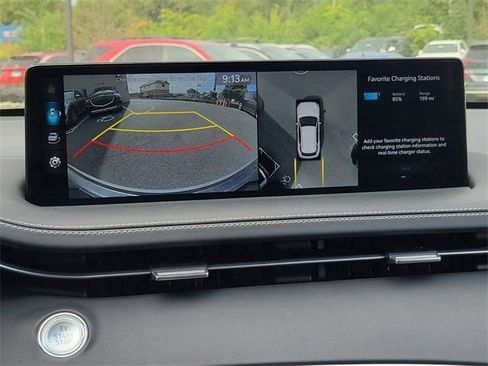 Used 2025 Genesis Electrified GV70 Advanced w/ Prestige Package image 22