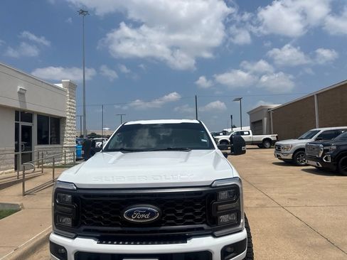 Used 2025 Ford F250 XL w/ STX Appearance Package AWD/4WD image 2