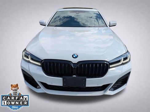 Certified 2023 BMW 530i xDrive w/ M Sport Package AWD/4WD image 9