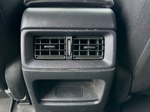 Used 2024 Honda CR-V LX image 16