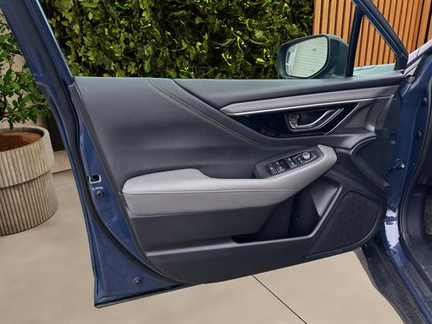 Used 2023 Subaru Outback Onyx Edition image 16