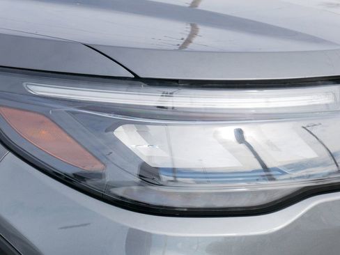 Certified 2025 Ford Explorer ST-Line w/ ST-Line Street Pack image 5