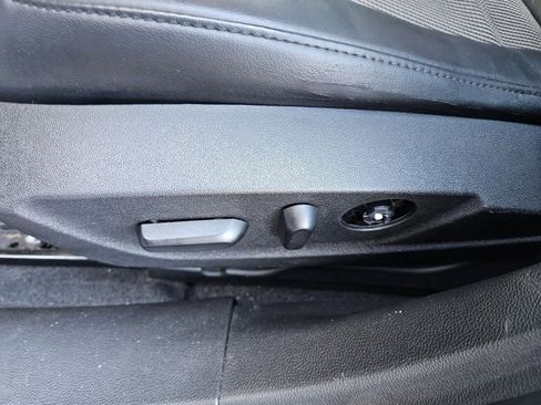 Used 2015 Chevrolet Malibu LT w/ Power Convenience Package image 23