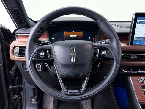 Used 2023 Lincoln Aviator Reserve w/ Jet Package image 33