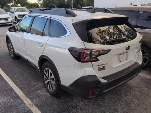 Used 2022 Subaru Outback Premium w/ Popular Package #1 AWD/4WD image 4