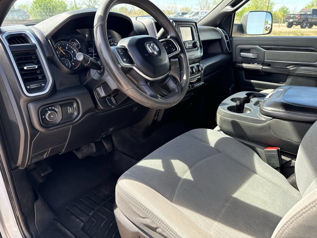 Used 2021 RAM 2500 Big Horn AWD/4WD image 30