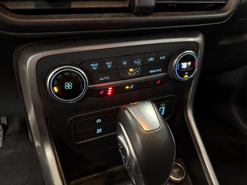 Used 2021 Ford EcoSport SES image 34