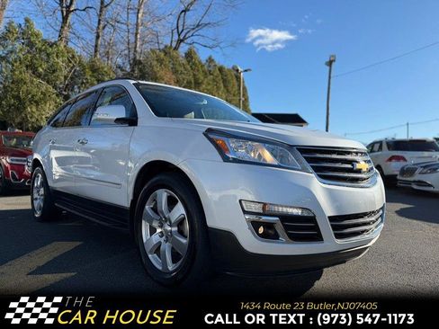 Used 2017 Chevrolet Traverse Premier image 8