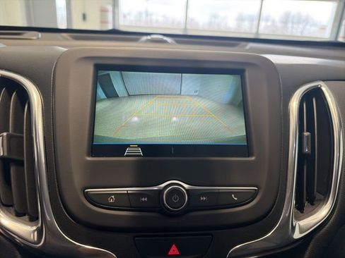 Certified 2019 Chevrolet Equinox LT w/ Driver Convenience Package image 20