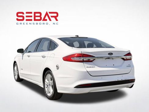 Used 2018 Ford Fusion SE w/ Equipment Group 602A FWD image 9