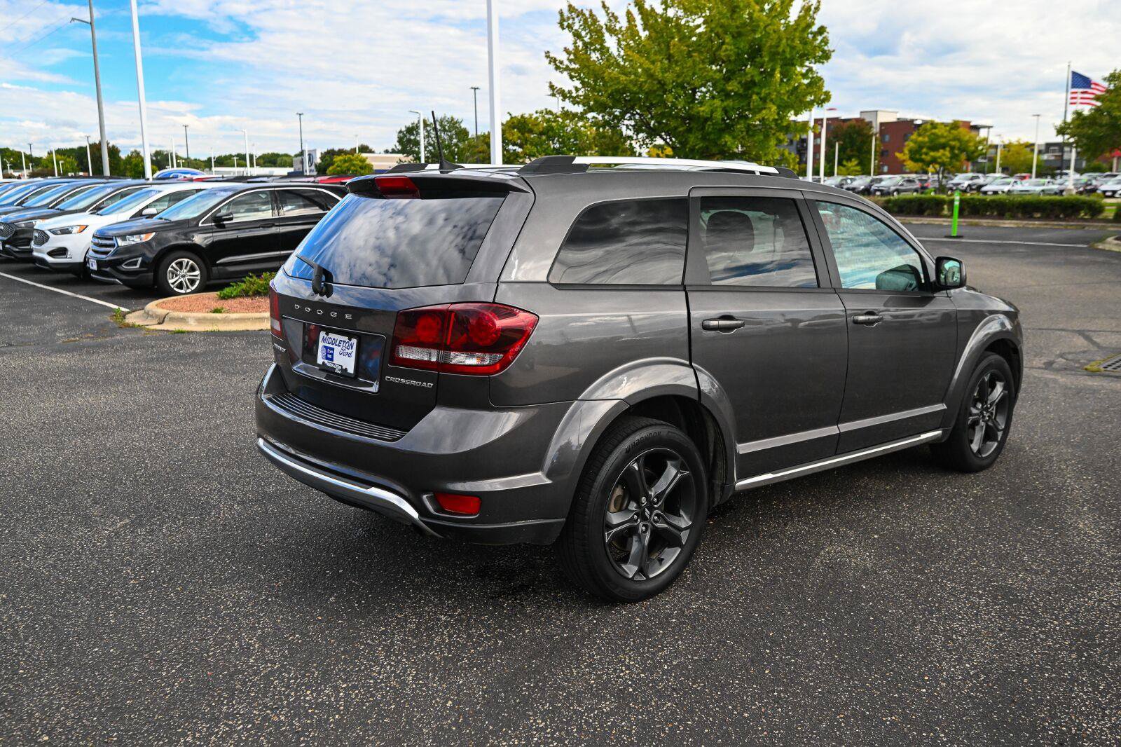 Used 2018 Dodge Journey Crossroad FWD image 5
