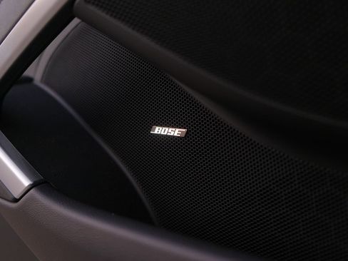 Used 2024 Porsche 718 Cayman image 31