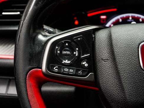 Used 2019 Honda Civic Type R image 26
