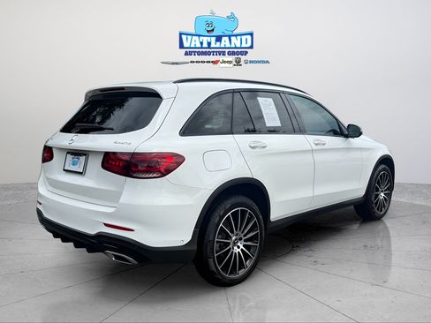 Used 2022 Mercedes-Benz GLC 300 4MATIC image 5