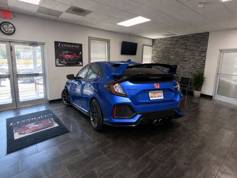 Used 2019 Honda Civic Sport image 4
