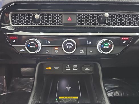 Certified 2023 Honda Civic Touring image 29