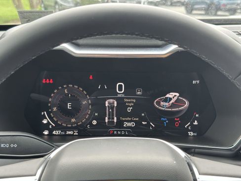 New 2025 GMC Canyon Elevation w/ Convenience Package image 10