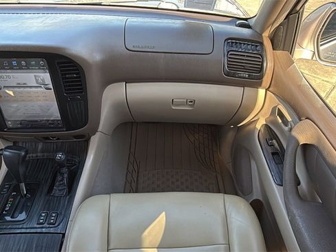 Used 1999 Toyota Land Cruiser image 28