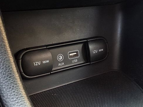 Used 2018 Kia Sportage LX FWD image 11