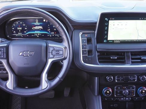 Used 2022 Chevrolet Tahoe Z71 w/ Z71 Off-Road Package image 32