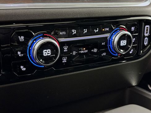 New 2026 GMC Sierra 1500 SLT w/ SLT Premium Plus Package image 16