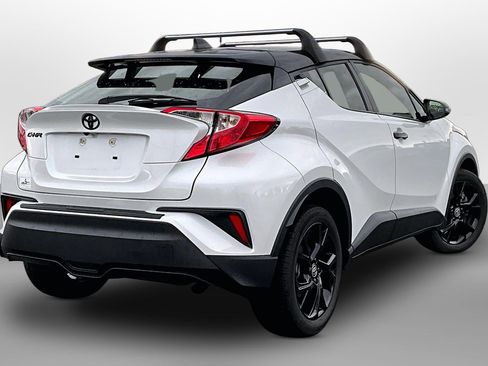 Used 2022 Toyota C-HR Nightshade FWD image 10