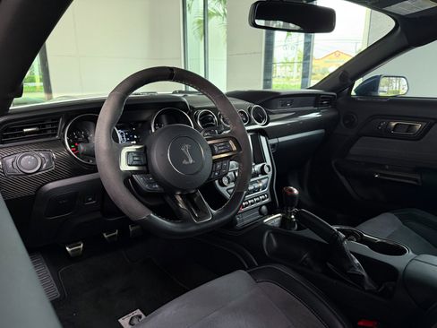 Used 2019 Ford Mustang Shelby GT350 w/ Technology Package image 34