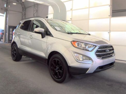 Used 2021 Ford EcoSport SE w/ SE Convenience Package FWD image 2