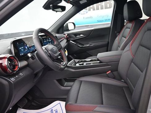 New 2026 Chevrolet Equinox RS w/ Convenience Package III FWD image 13