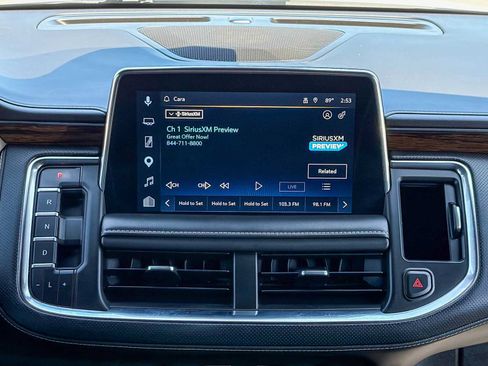 Used 2023 Chevrolet Tahoe Premier AWD/4WD image 13
