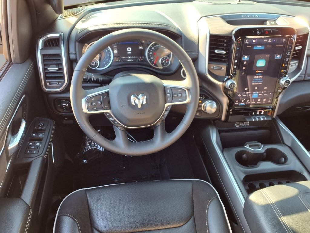 Used 2026 RAM 1500 Laramie AWD/4WD image 4