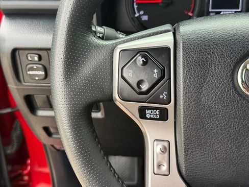 Used 2023 Toyota 4Runner SR5 AWD/4WD image 15